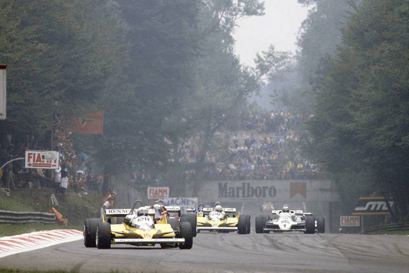 Alain Prost (Renault RE30) leads Didier Pironi (Ferrari 126CK), Rene Arnoux (Renault RE30) and Alan Jones (Williams FW07C-Ford Cosworth).