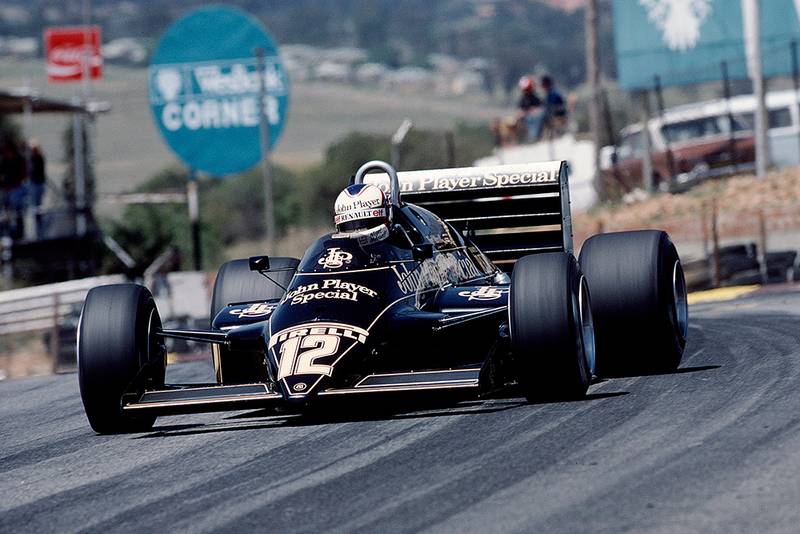 Nigel Mansell in his Lotus 94T Renault.