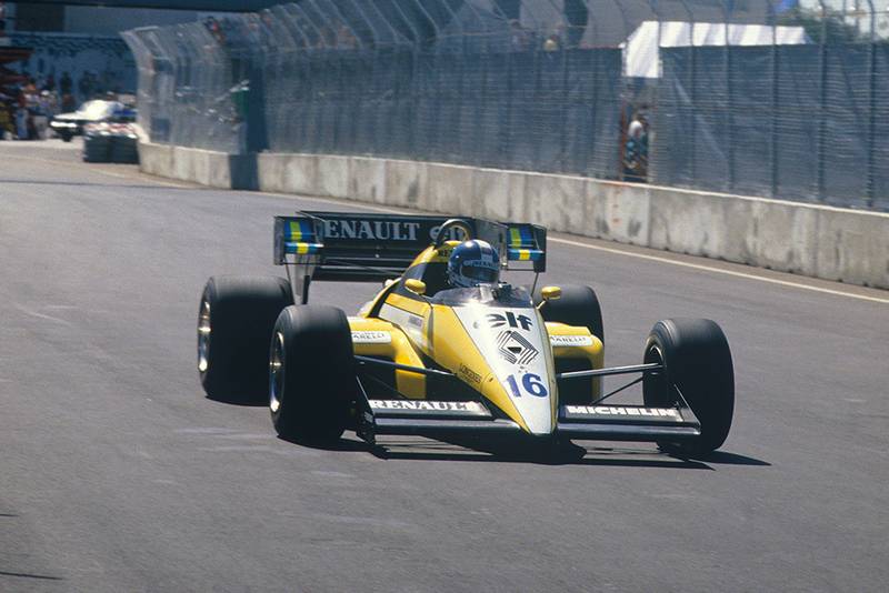 Derek Warwick retired in his Renault RE50.