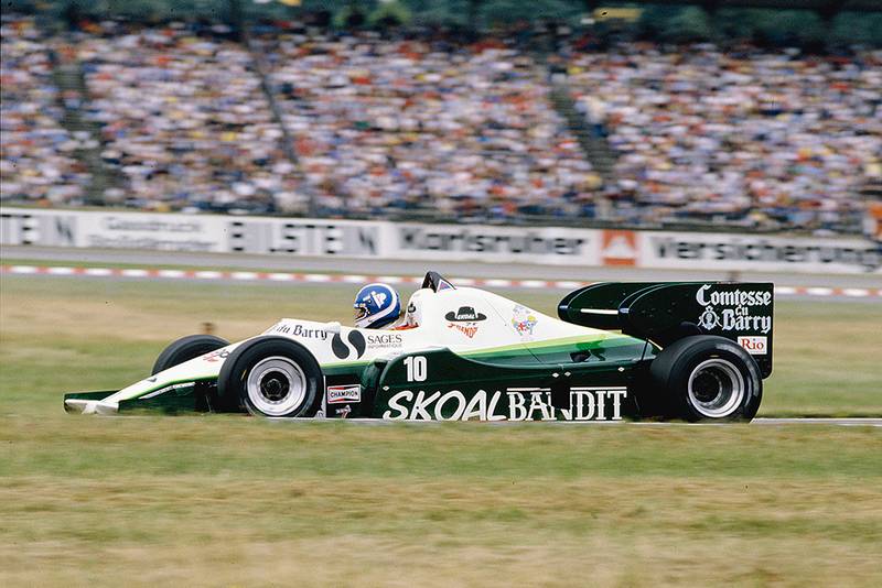 Jonathan Palmer in his Ram 02 Hart.