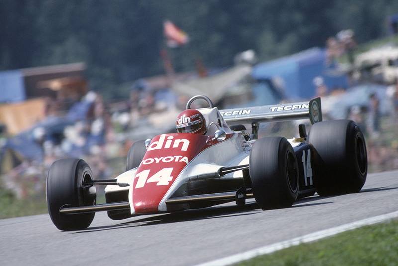 Eliseo Salazar driving an Ensign N180B-Ford Cosworth.