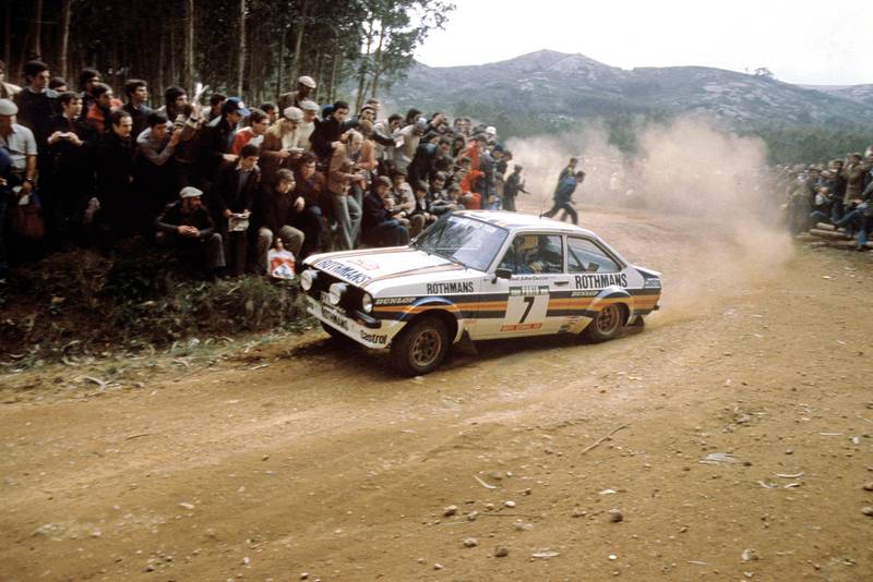 Escort dust