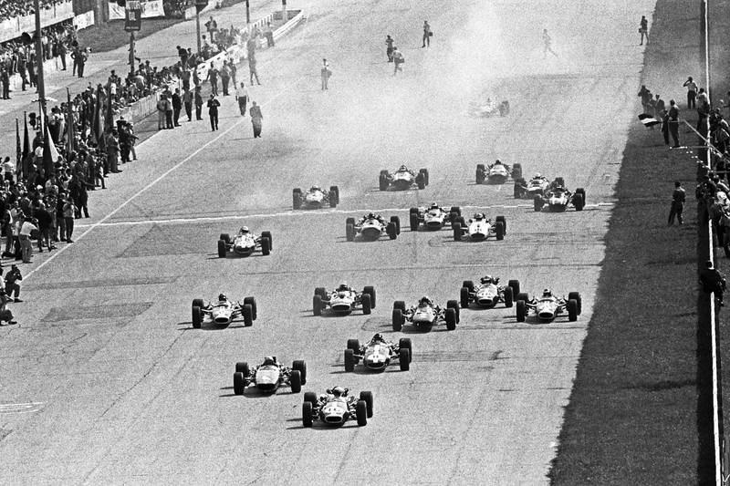 Start of the 1967 Italian GP