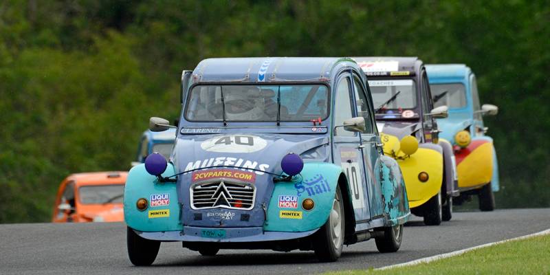 Citroen 2CVs at Cadwell park 2020