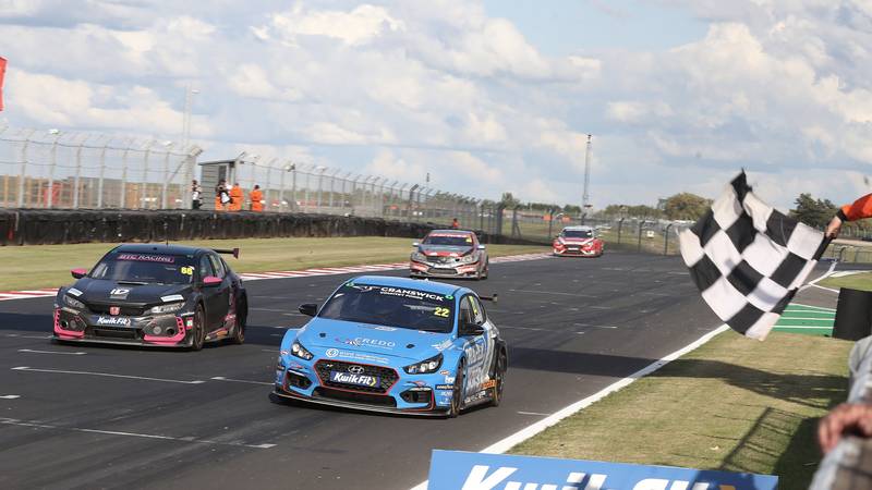 Hyundai crosses the finish line during the opening 2020 BTCC races at Donington Park