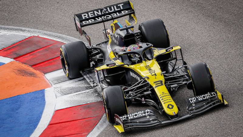 Daniel Ricciardo in the renault during qualifying for the 2020 F1 Russian Grand Prix