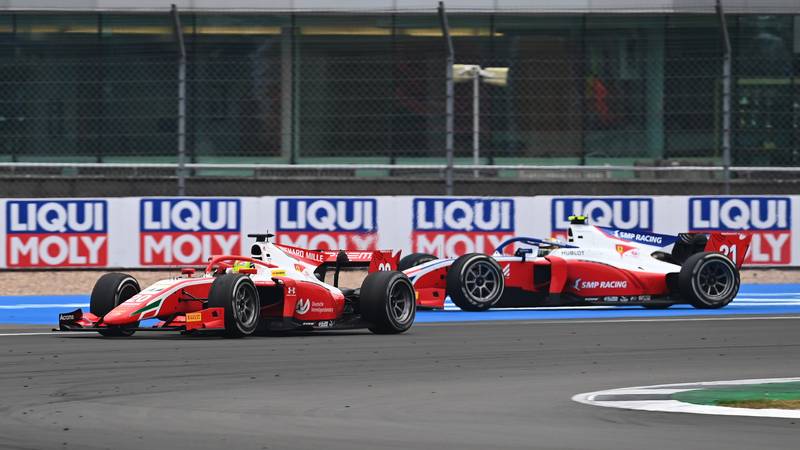Mick Schumacher, Robert Shwartzman, 2020 F2 Silverstone Sprint Race