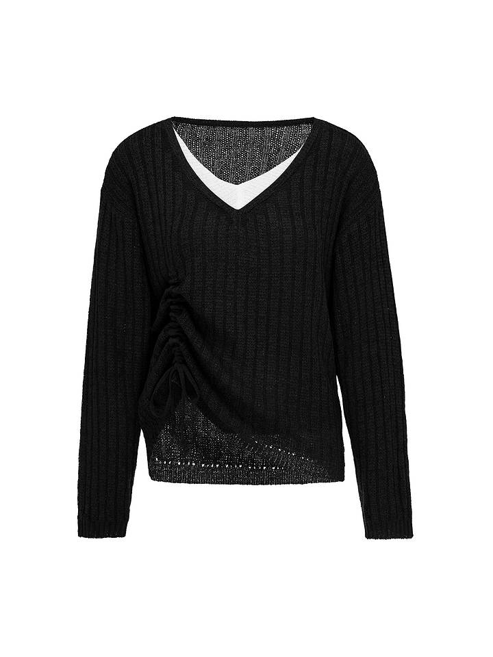 Women Pullover in BLACK