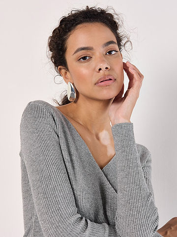 Pullover in Grau