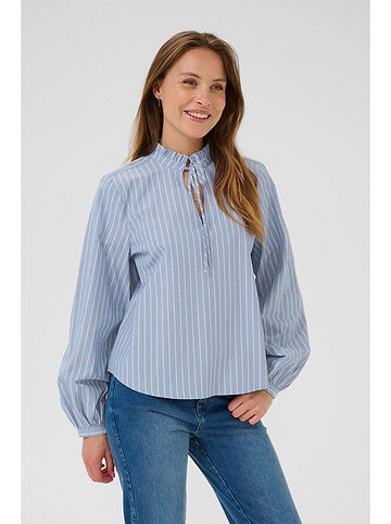 Bluse in Hellblau
