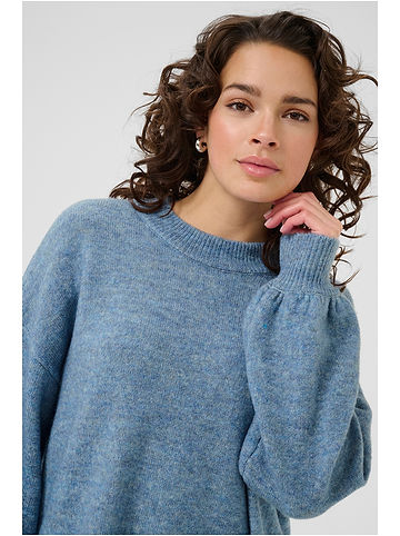 Pullover in Hellblau