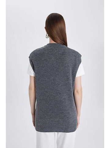 Pullover in Grau