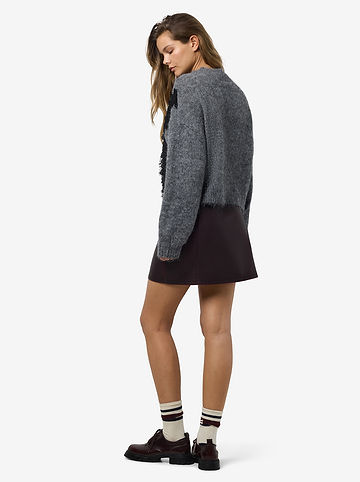 Pullover in Grau