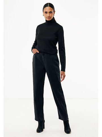 Pullover in Schwarz