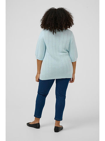 Pullover in Hellblau