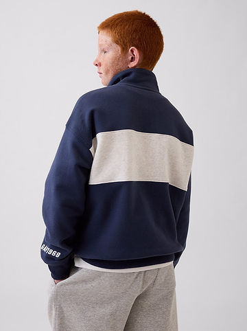 Bluza w kolorze niebieskim