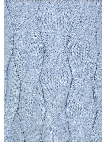 Pullover in Hellblau