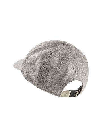 Cap in Grau