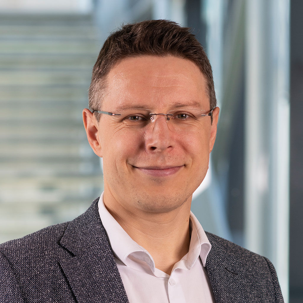 Dr. Daniel Varro • Referent in der ARS Akademie