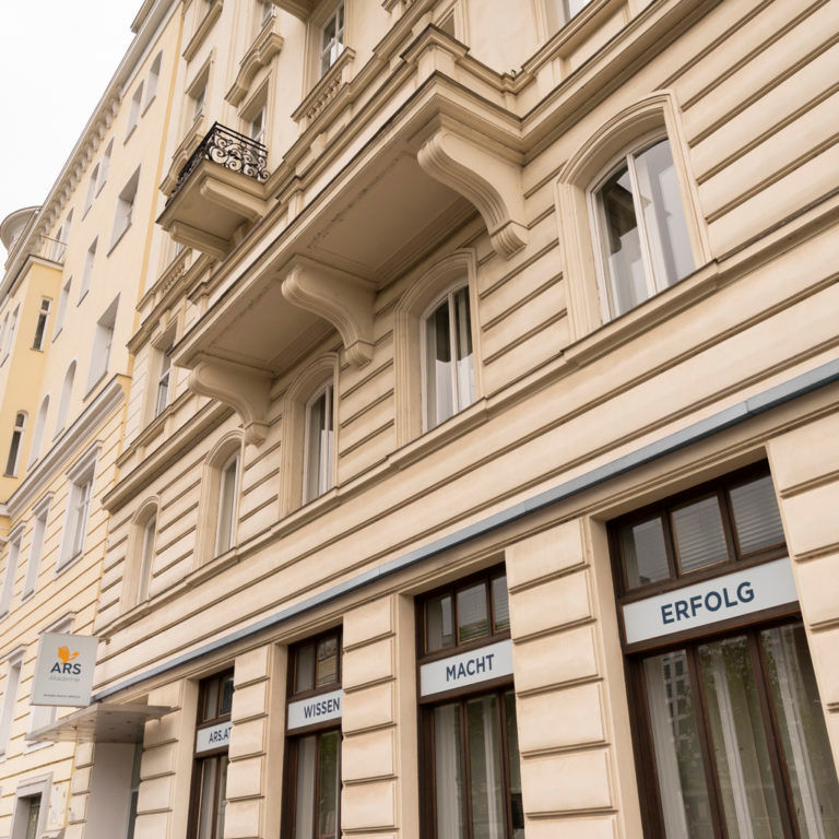 ARS OnlineService • ARS Akademie