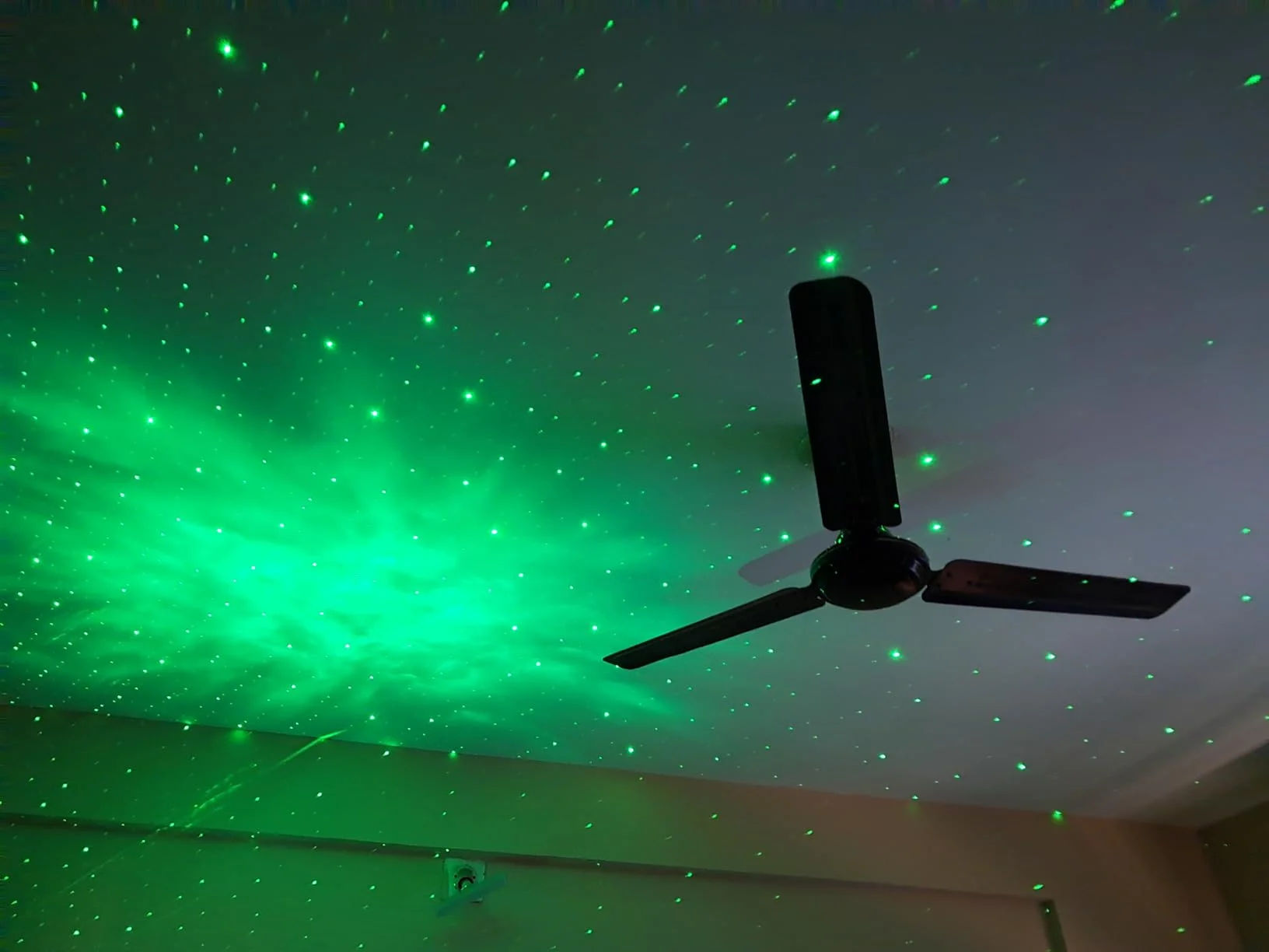 Zyncro Astronaut Galaxy Projector