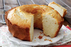Ciambellone allo Yogurt Classico