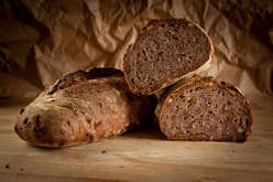 Pane Rustico con Noci